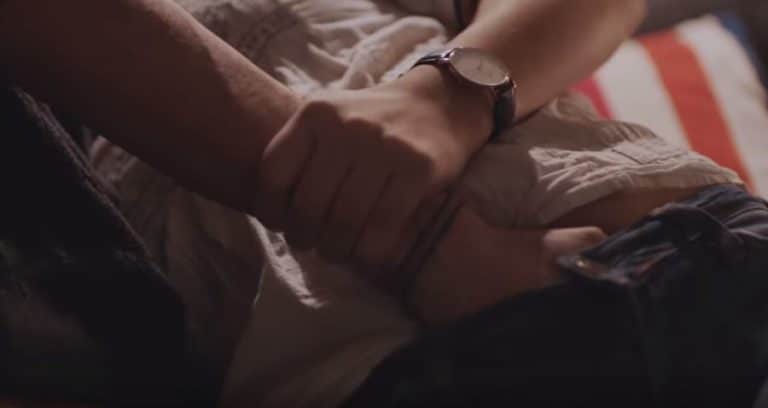 simuler au lit violences sexistes avoir un orgasme