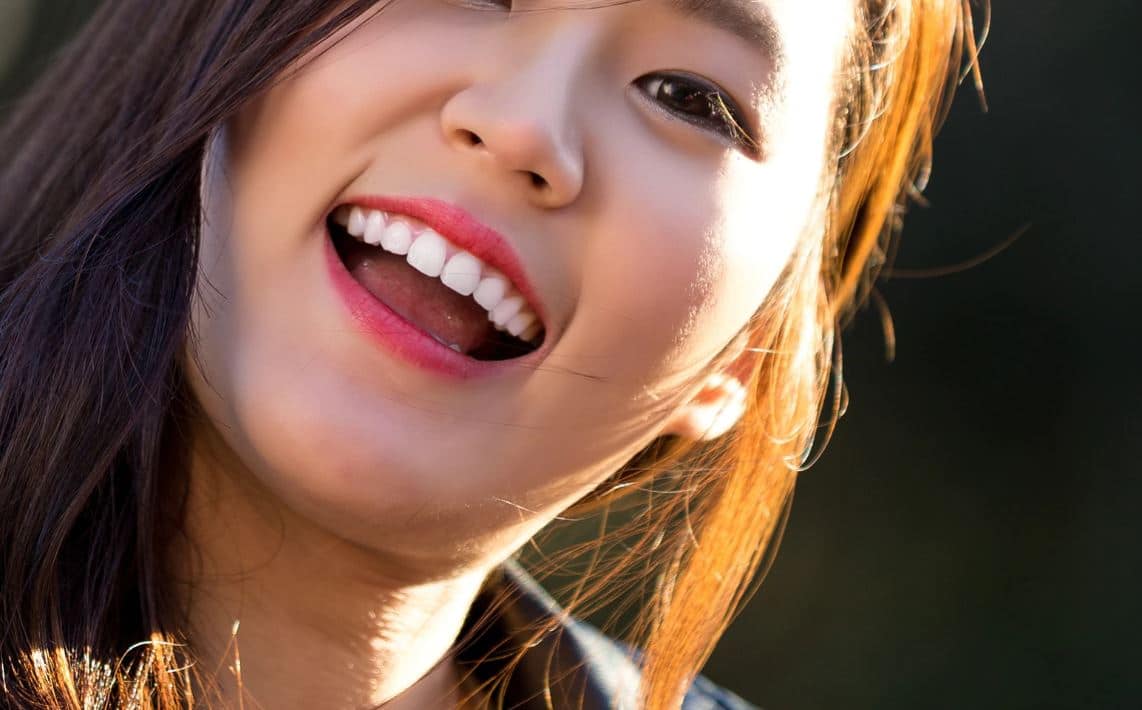 sourire bouche dents blanches