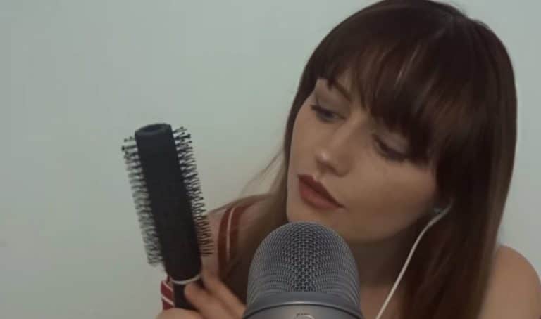 ASMR brosser cheveux technique de relaxation