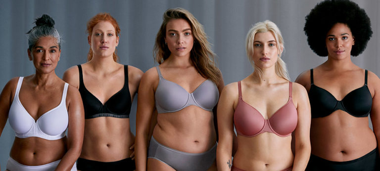 Facebook censure publicité soutien gorge