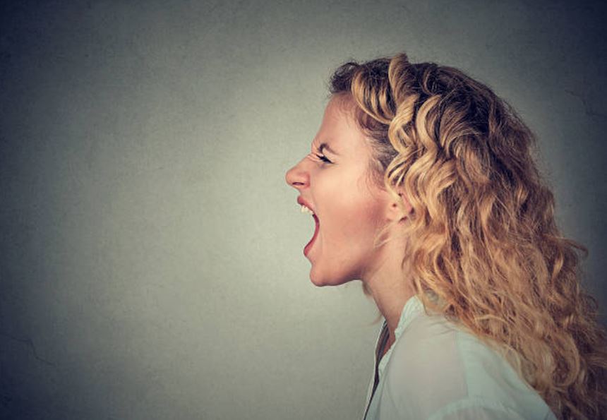Rever De Pleurer Dans Les Bras De Quelqu'un
