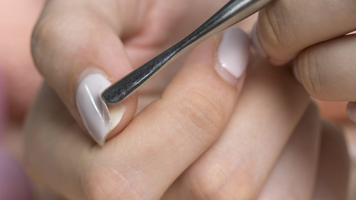 Comment fabriquer son vernis à ongles facilement à la maison