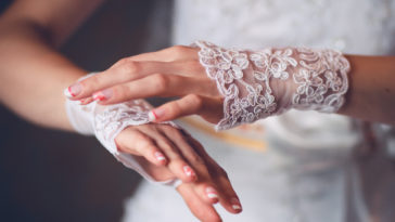 gants mariage traditions mariée union robe dentelle