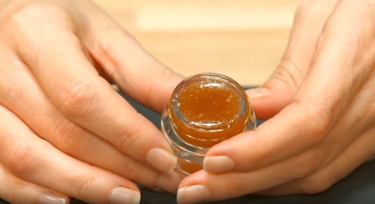 recettes beauté baume miel maison DIY pot lèvres