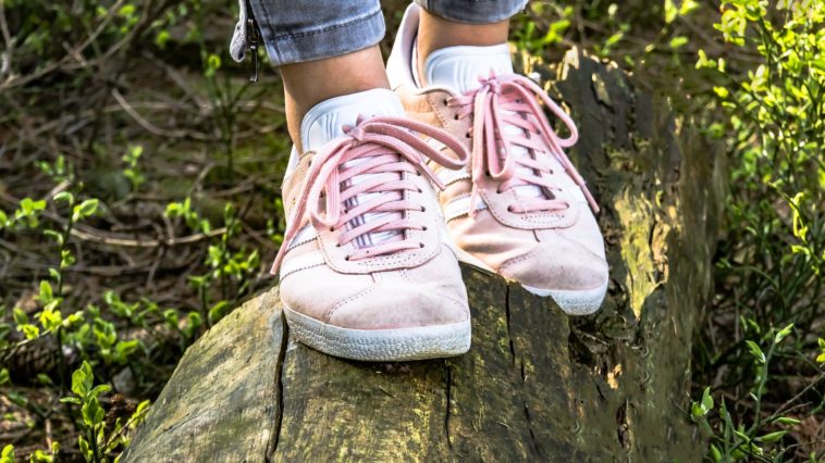 Chaussures trop serrées ? 5 astuces méconnues pour les agrandir