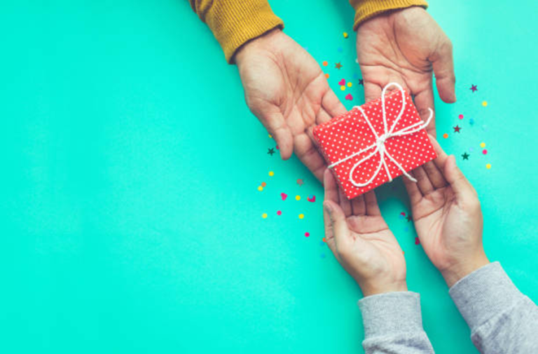 offrir des cadeaux pour noel