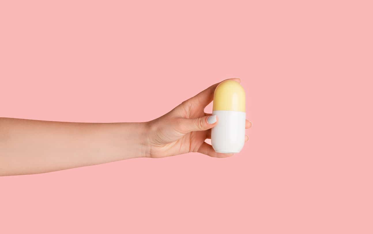 déo stick plastique déodorant article hygiène anti transpiration croyances