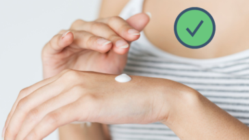 appliquer de la crème