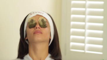 masque yeux sachets de thé nettoyage de printemps