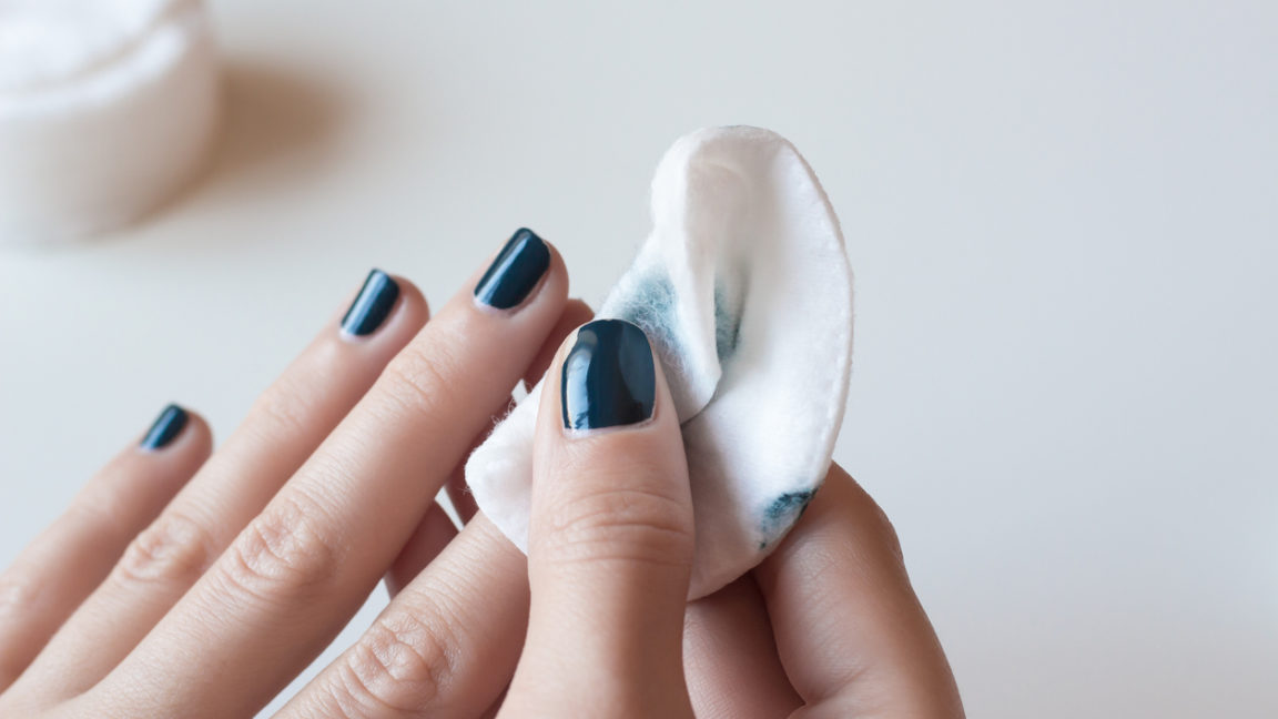 Comment fabriquer son vernis à ongles facilement à la maison