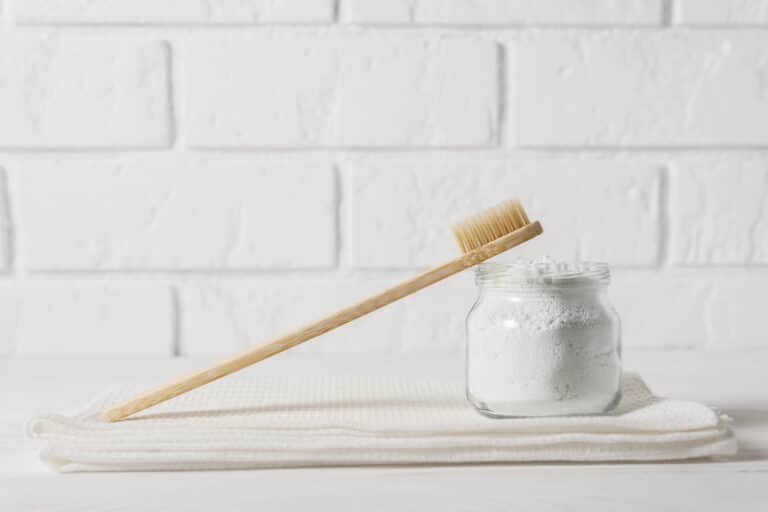dentifrice naturel maison poudre brosse à dents bambou zéro déchet formule