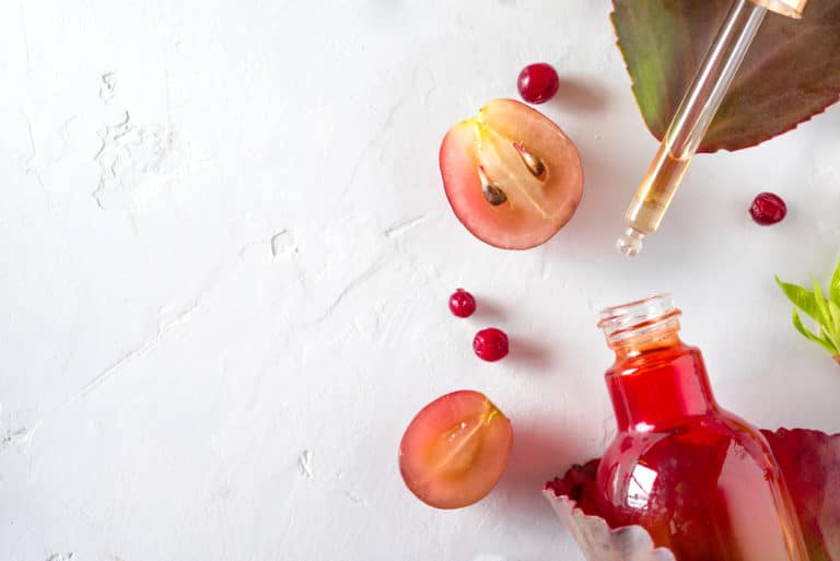 huile de pépins de raisin embellir peau huiles végétales