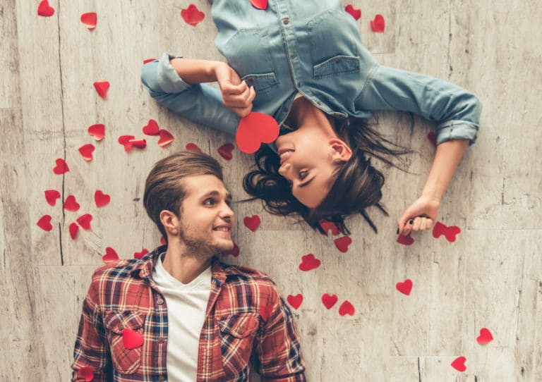 couple coeurs saint Valentin cadeau