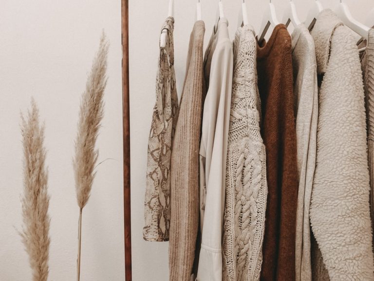créer marque vêtements penderie habits vêtements