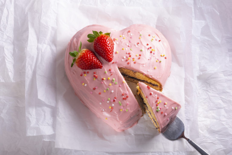 gâteau en forme de coeur amour dessert fête des mères