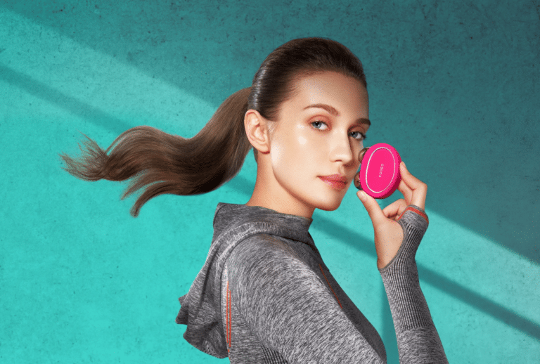 brosse visage anti âge gommer rides