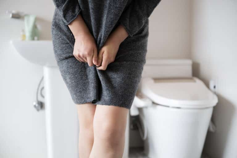 incontinence infection urinaire douleur femme toilette WC