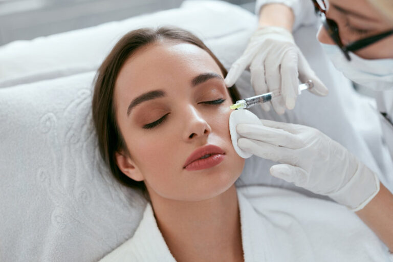 femme beauté peau injections