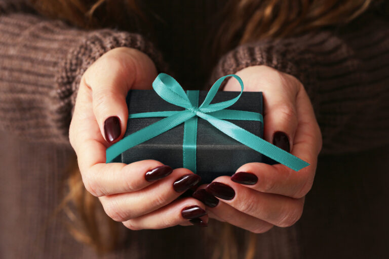 Petite boîte cadeau recevoir ou offrir un présent idées de cadeau