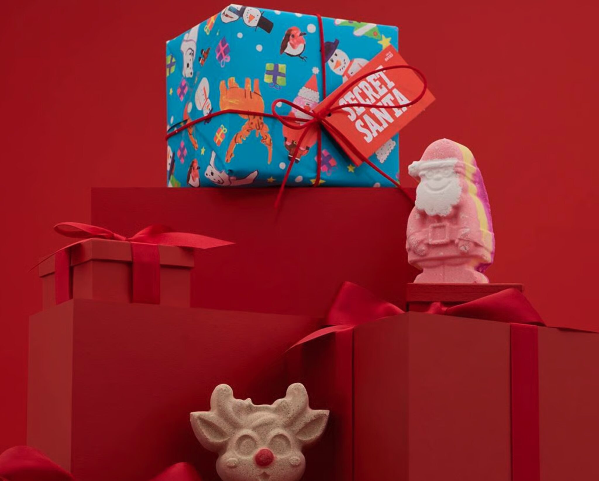 Le coffret Secret Santa Lush : deux surprises pétillantes à dévoiler