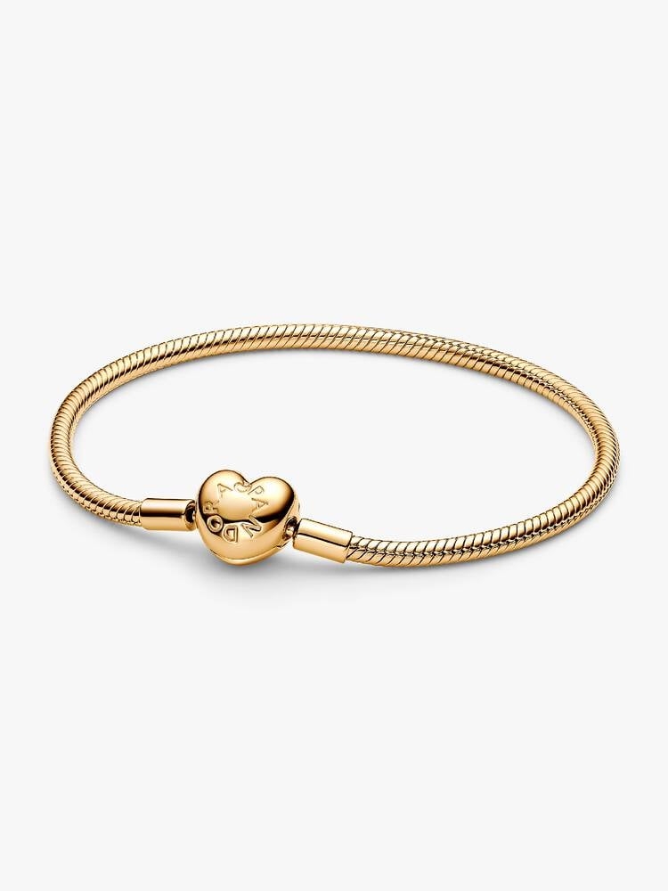 Le bracelet Moments maille serpent : l'icône de la Saint-Valentin 2026