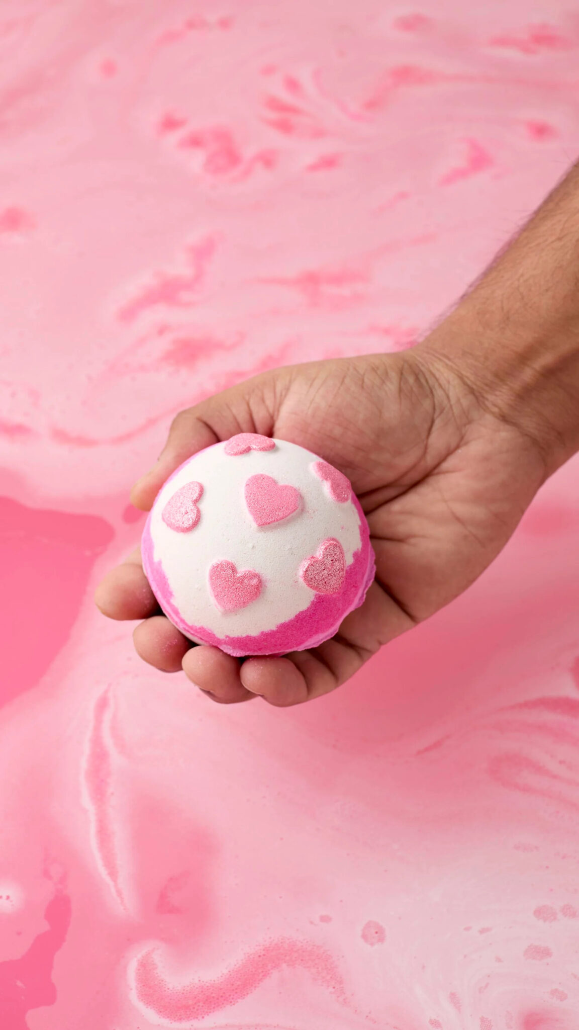 Sweetheart : la bombe de bain qui fait fondre les cœurs avec son parfum enivrant