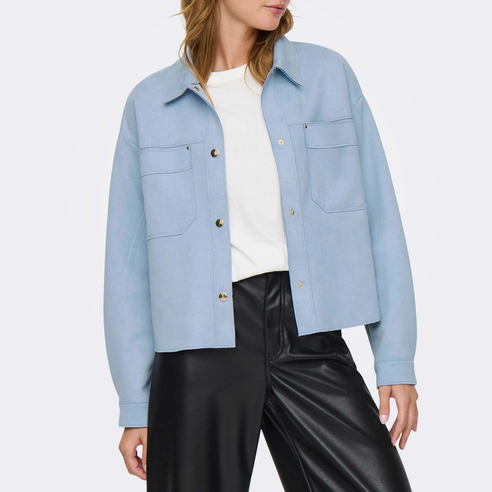 La coupe parfaite pour dire adieu aux lourds manteaux d'hiver