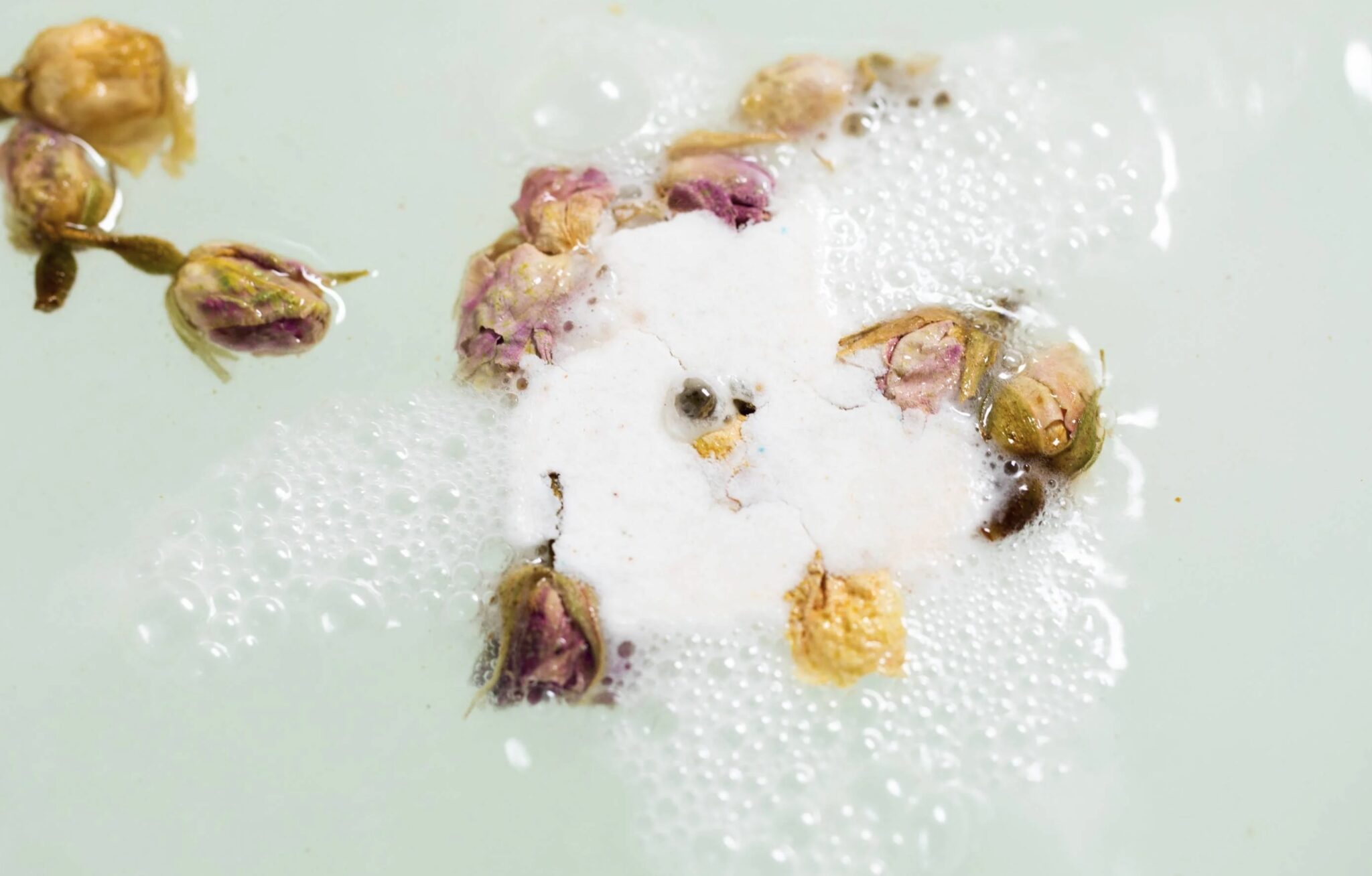 Un philtre d'amour sensoriel aux huiles essentielles précieuses