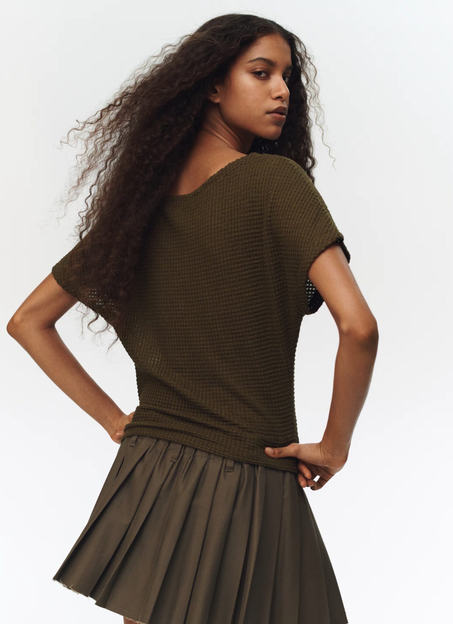 L'atout charme inattendu caché dans les rayons de H&M qui métamorphose notre allure